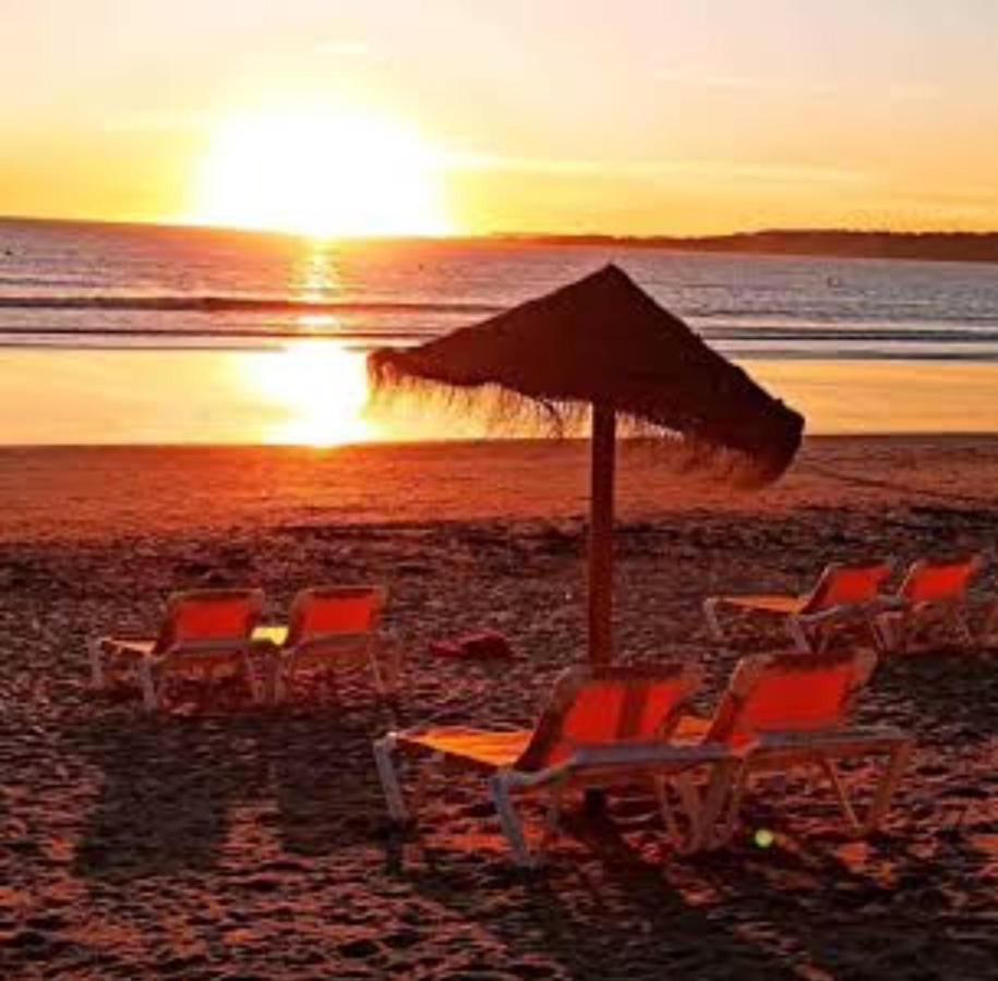 Pension Paxaro Negro Sanxenxo Buitenkant foto